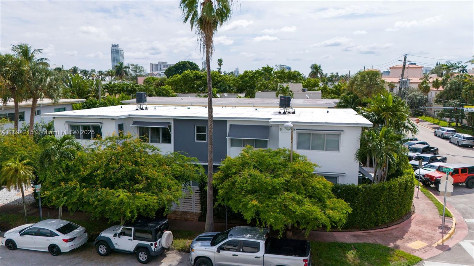 MIAMI BEACH NAUTILUS - Residential Income