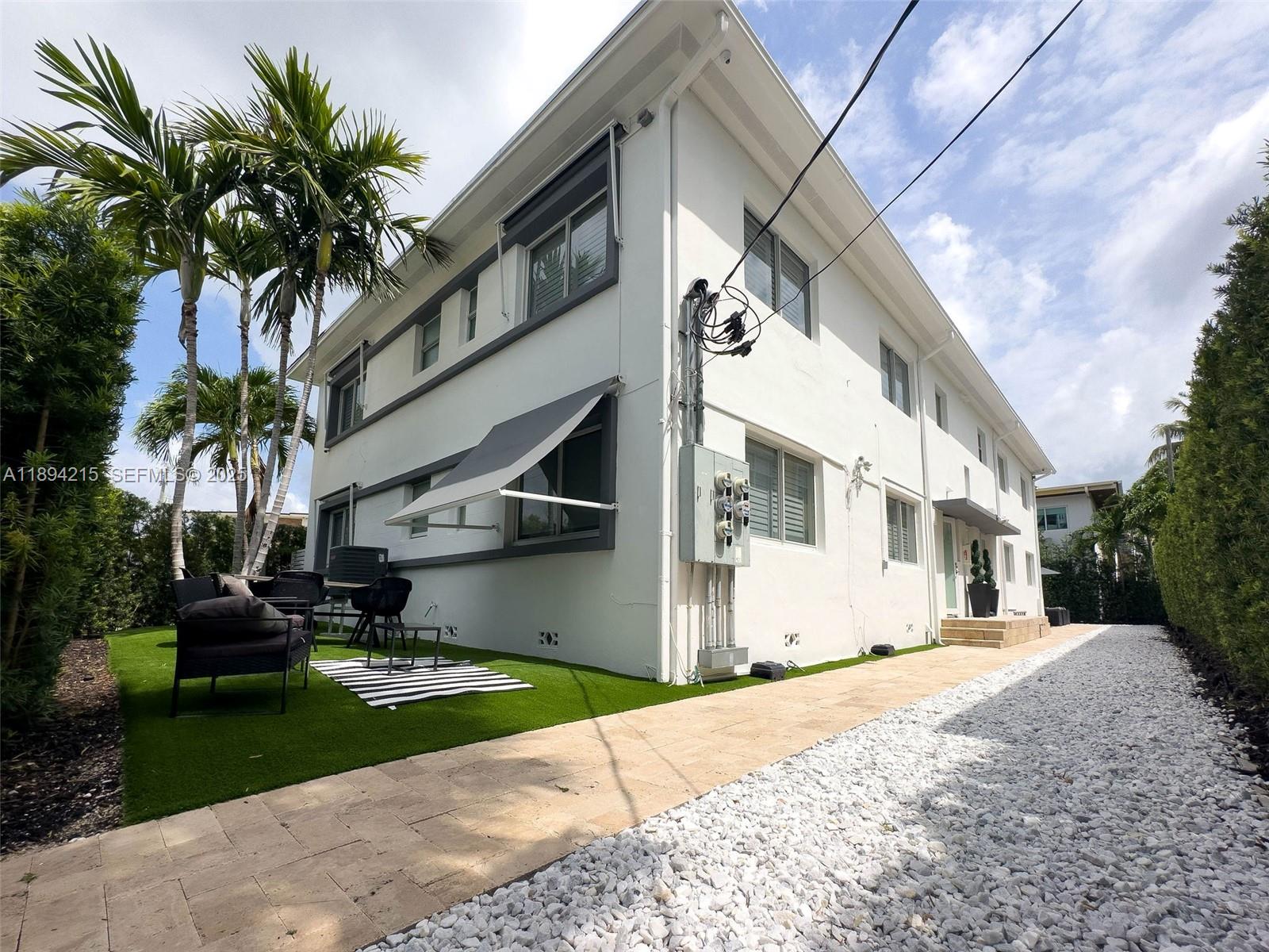 MIAMI BEACH NAUTILUS - Residential Income