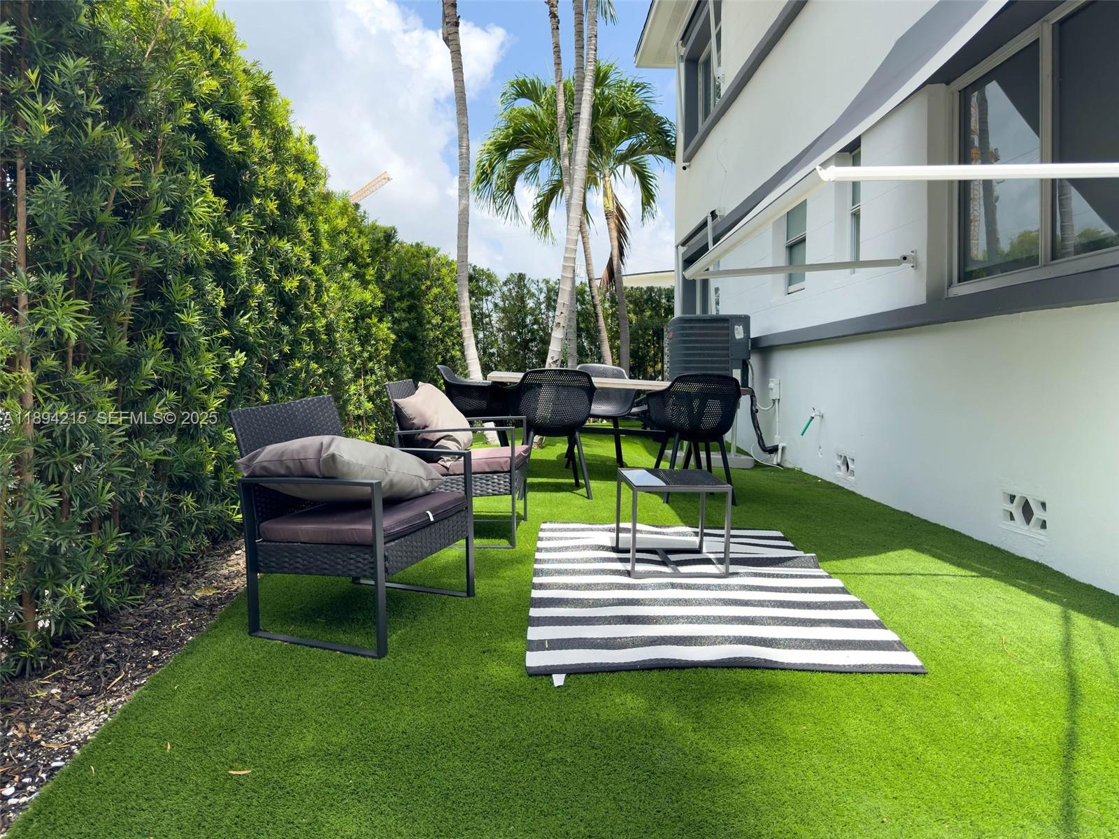 MIAMI BEACH NAUTILUS - Residential Income