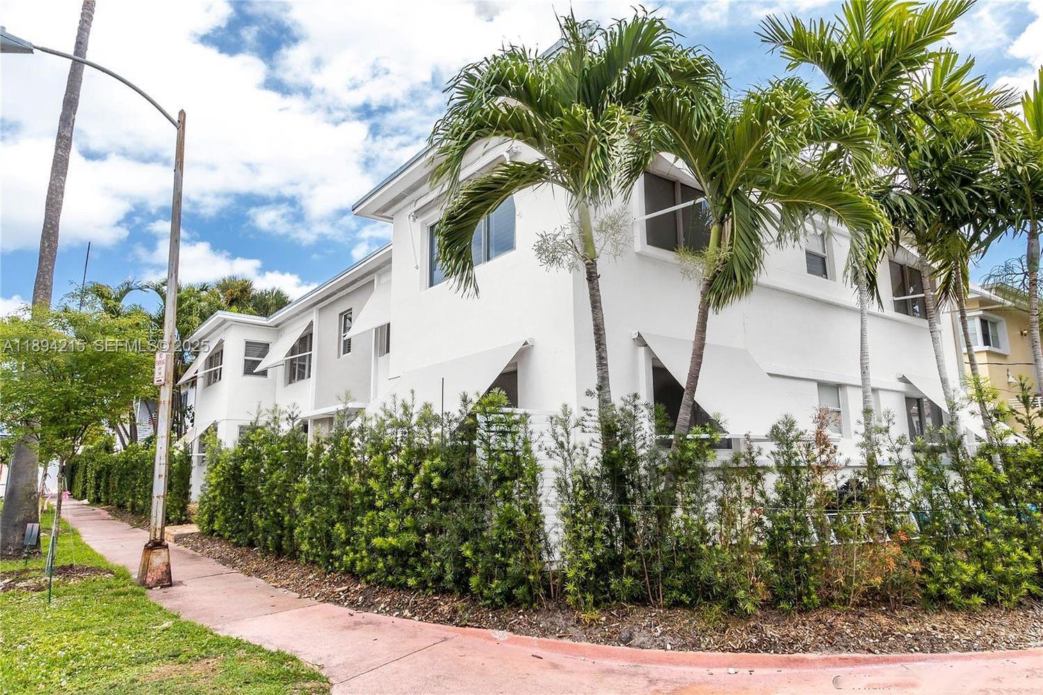 MIAMI BEACH NAUTILUS - Residential Income