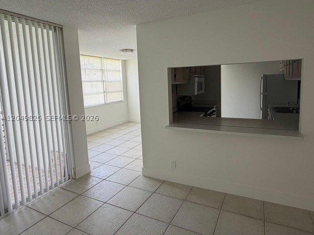 9441 Live Oak Pl 209, Davie FL 33324