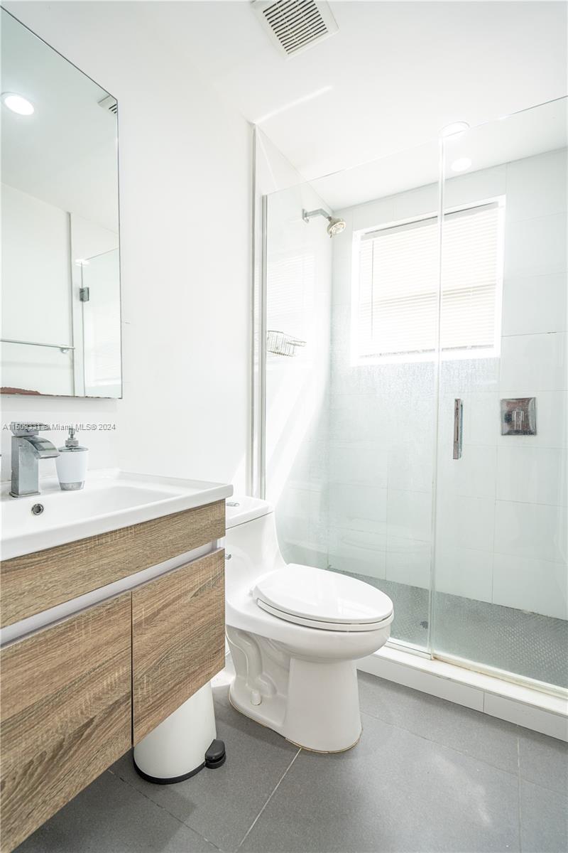 OCEANSIDE SEC ISLE OF NOR - Residential Lease