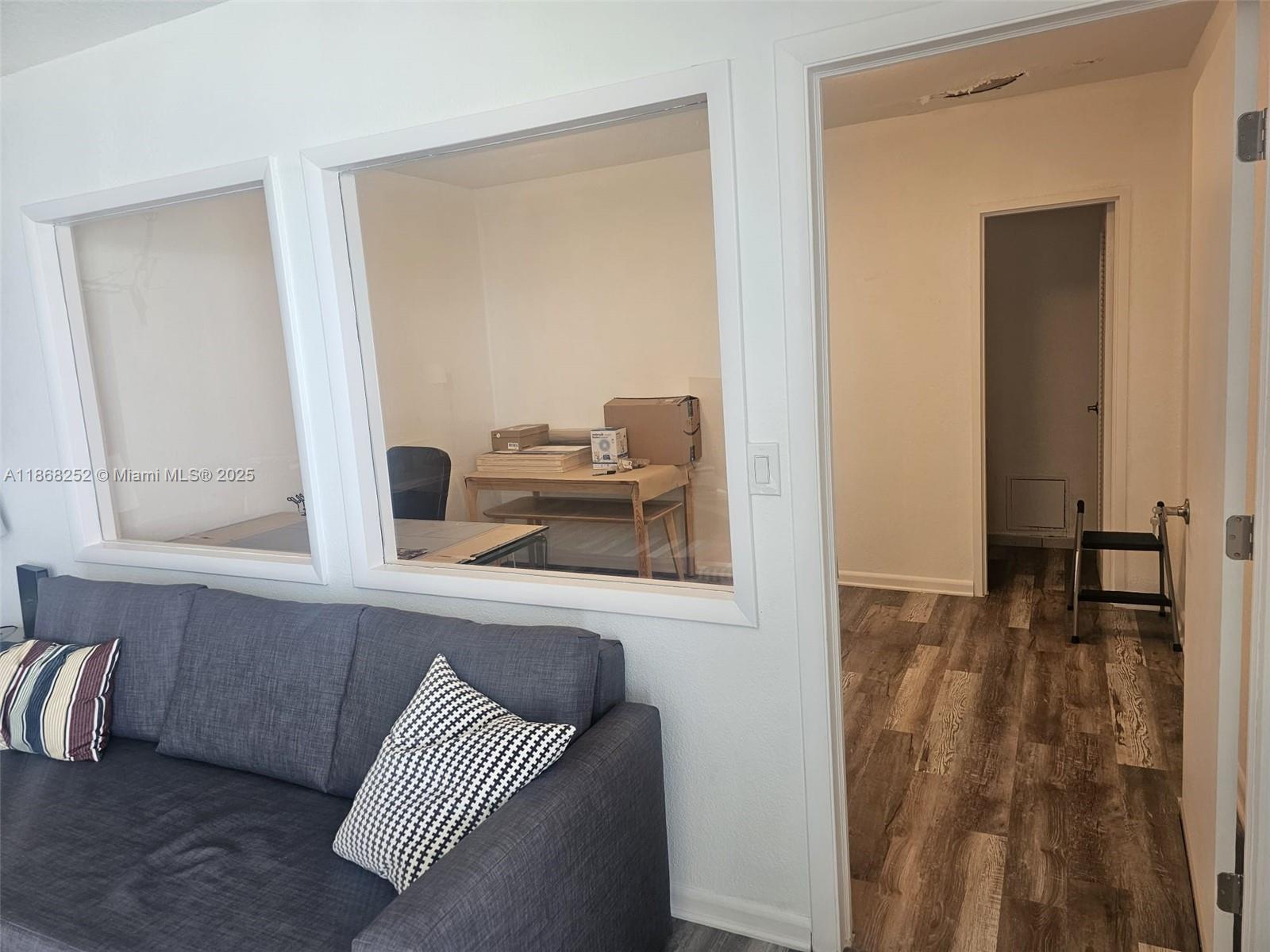 CORINTHIAN CONDO - Residential