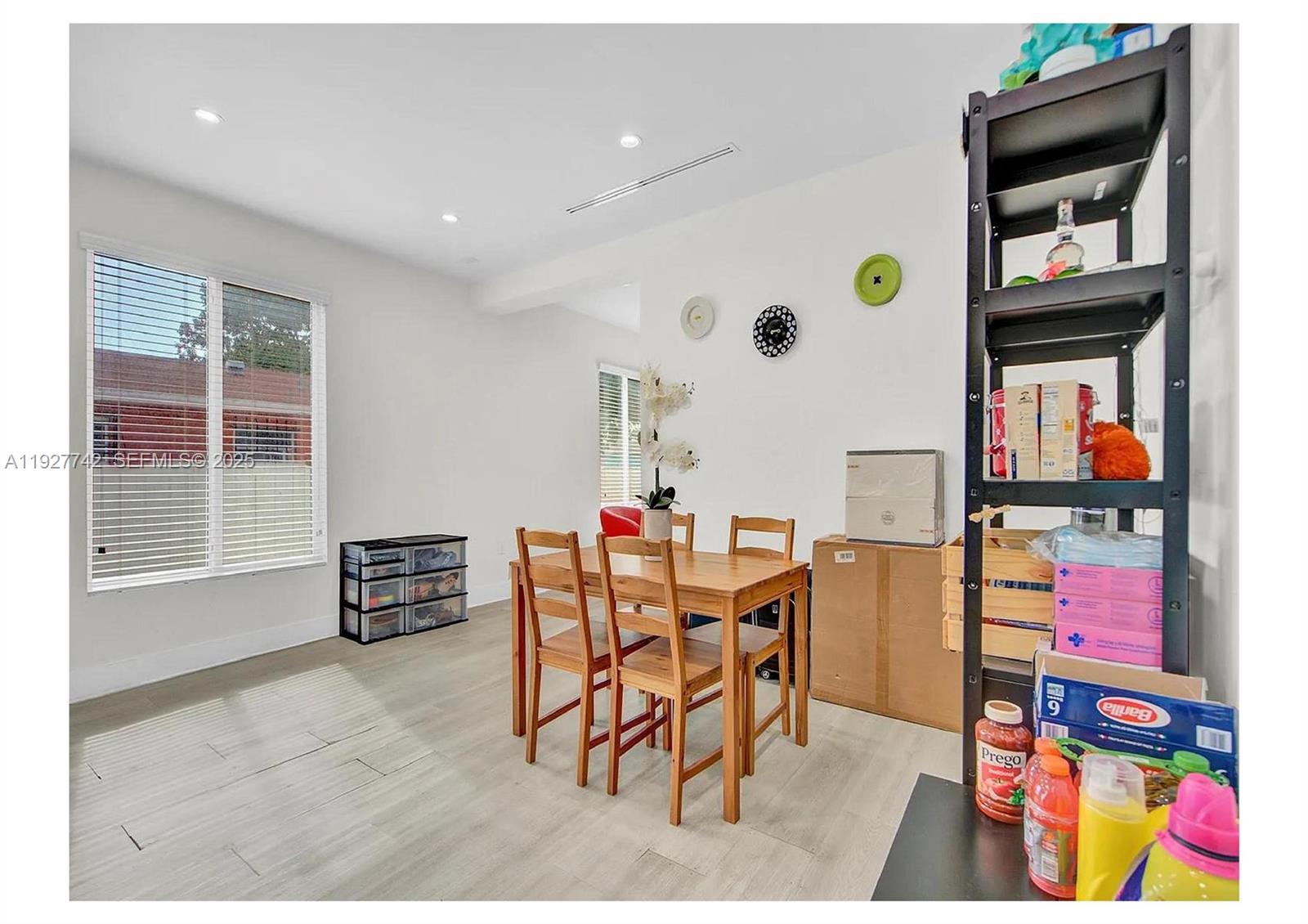 CAROLINA HEIGHTS 2ND SEC - Residential Income