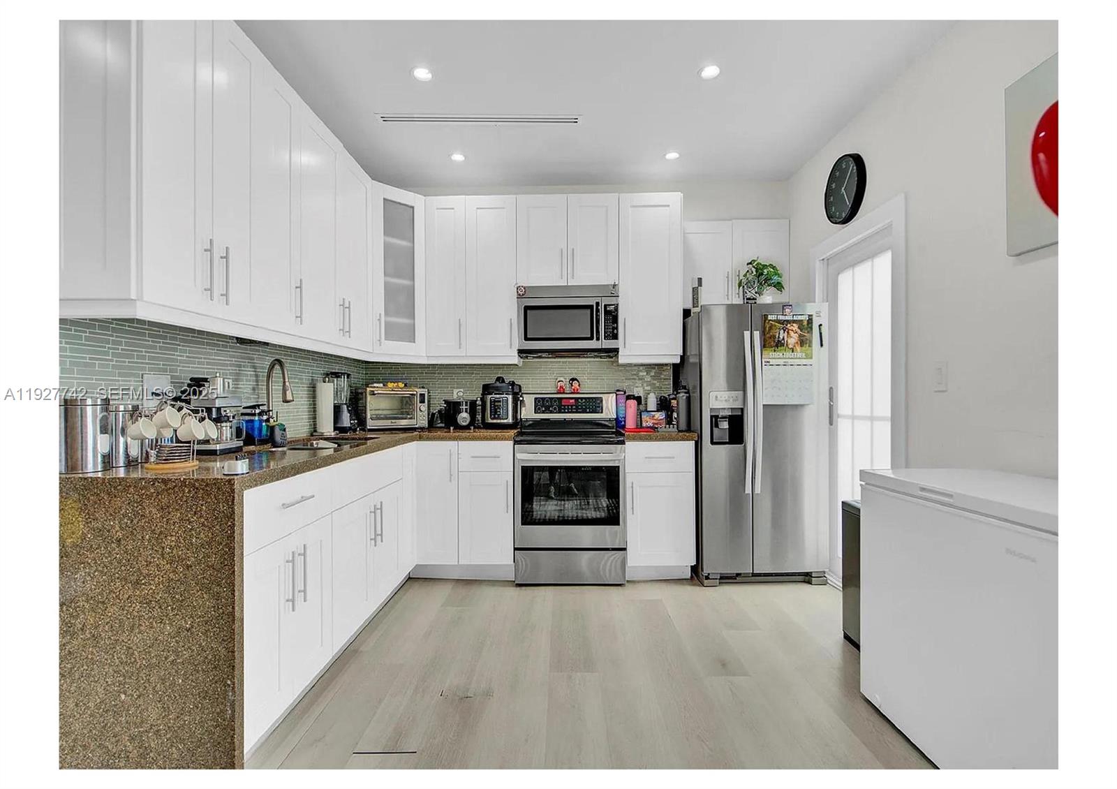 CAROLINA HEIGHTS 2ND SEC - Residential Income