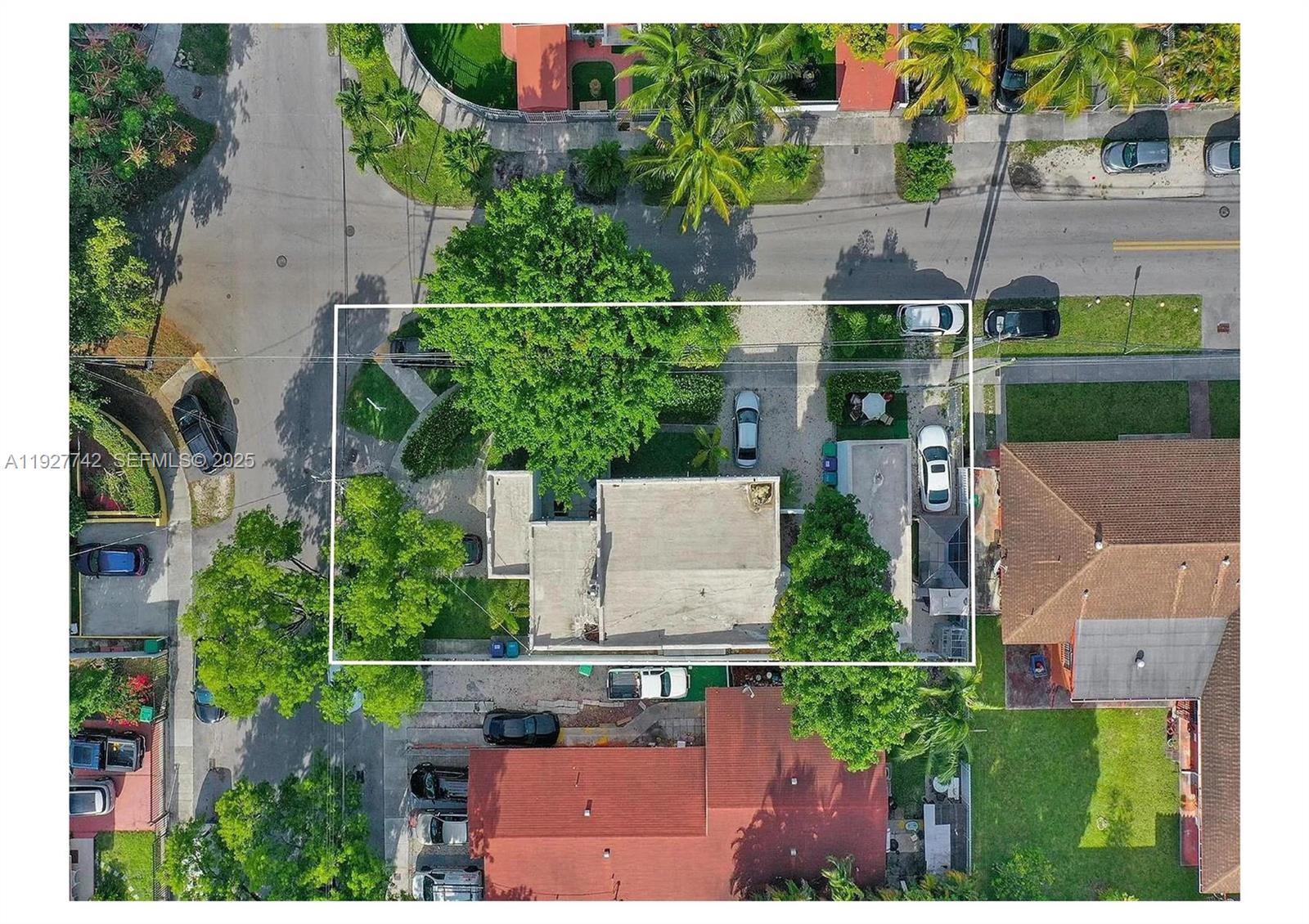 CAROLINA HEIGHTS 2ND SEC - Residential Income