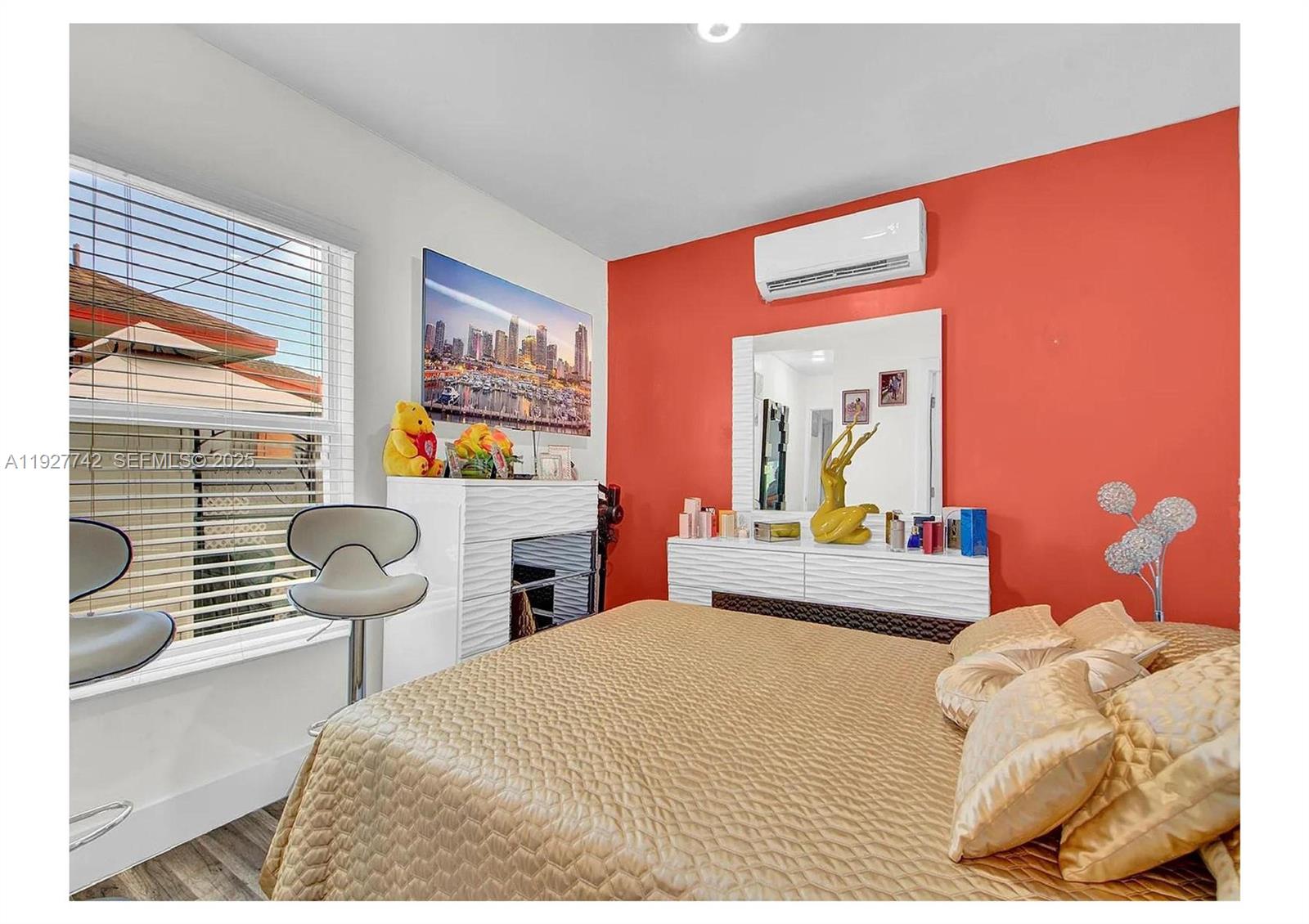 CAROLINA HEIGHTS 2ND SEC - Residential Income