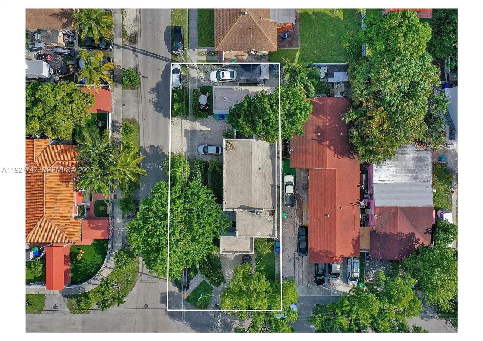 CAROLINA HEIGHTS 2ND SEC - Residential Income
