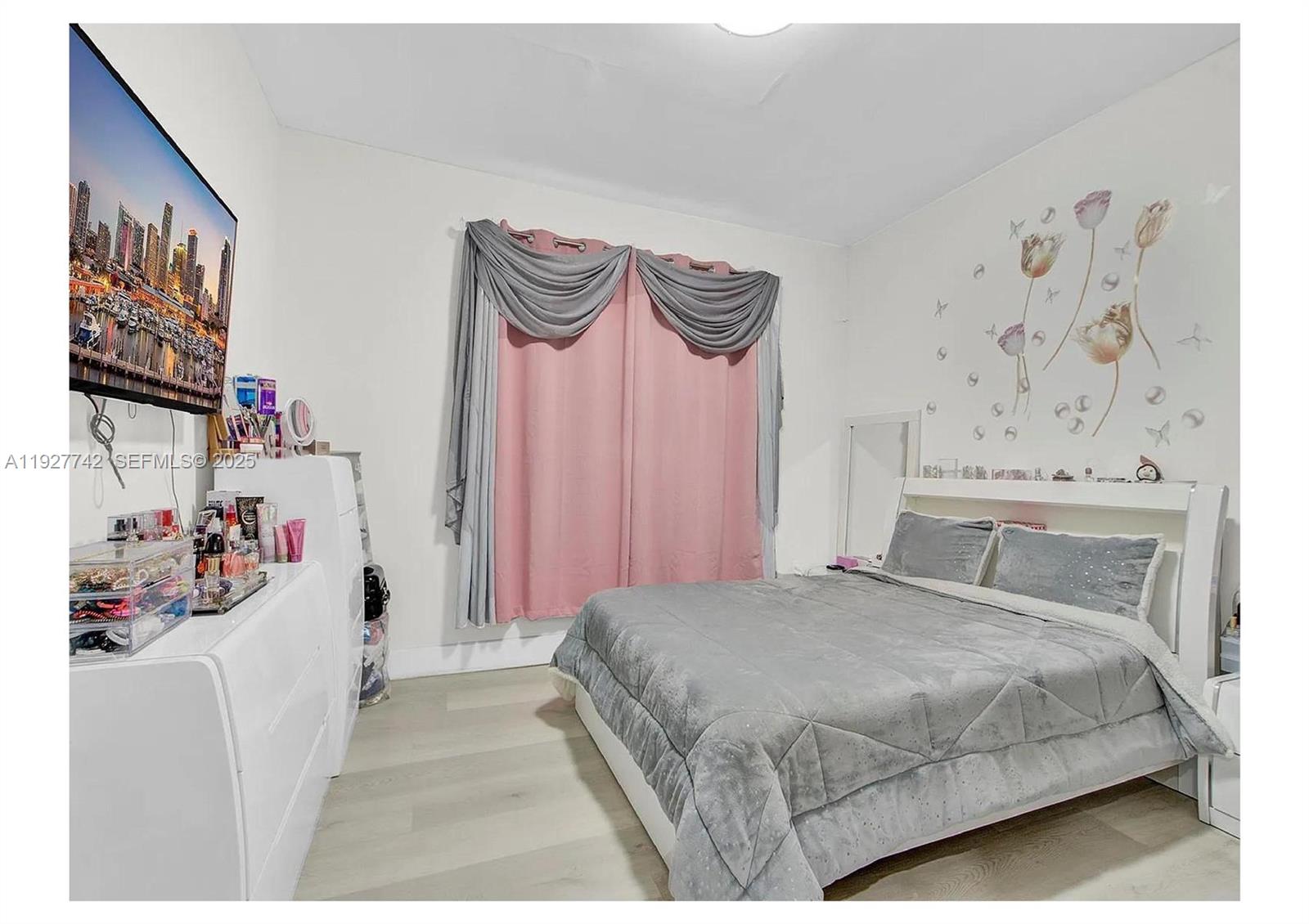 CAROLINA HEIGHTS 2ND SEC - Residential Income