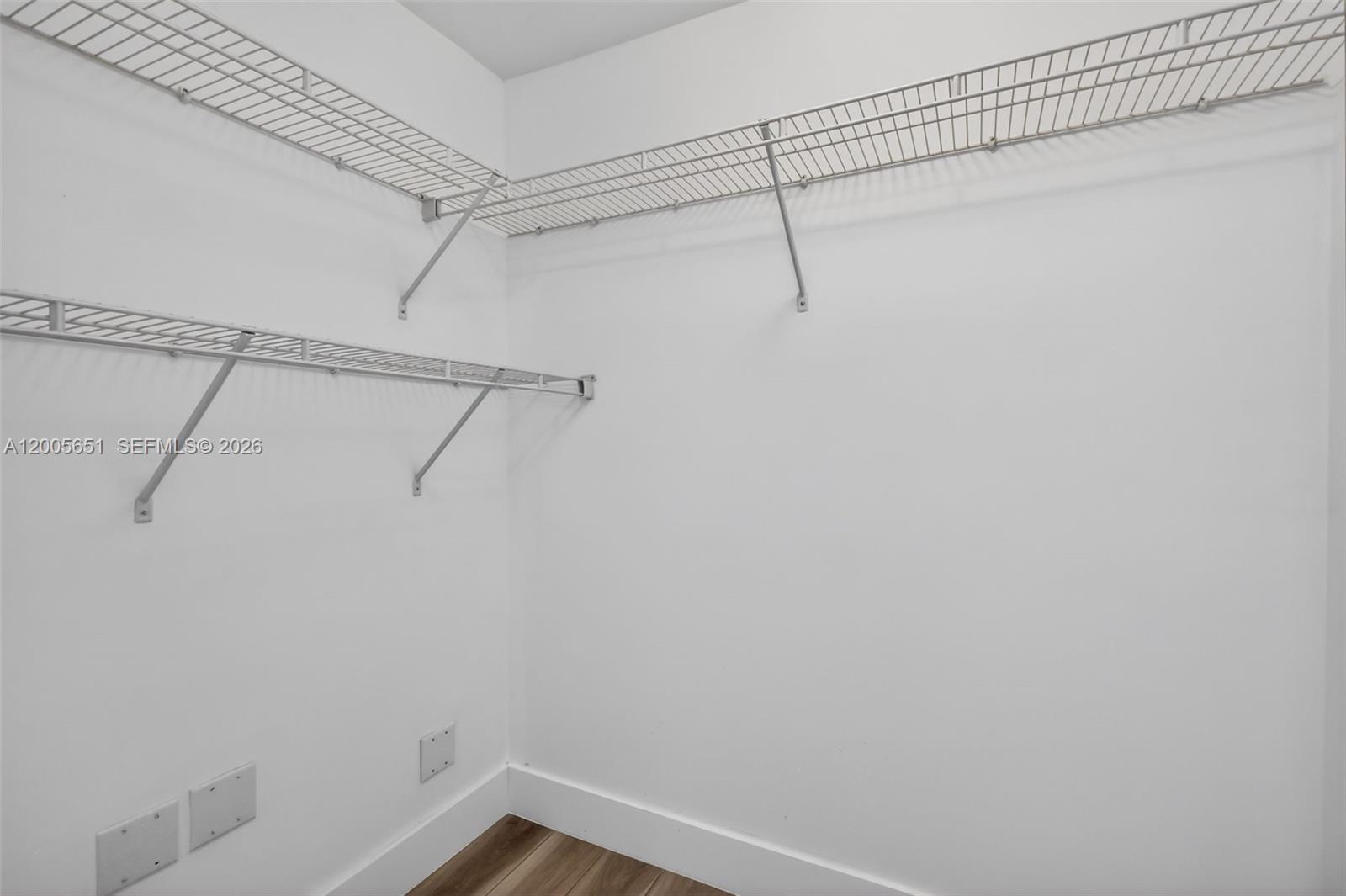 VENTURE AT AVENTURA WEST - Residential