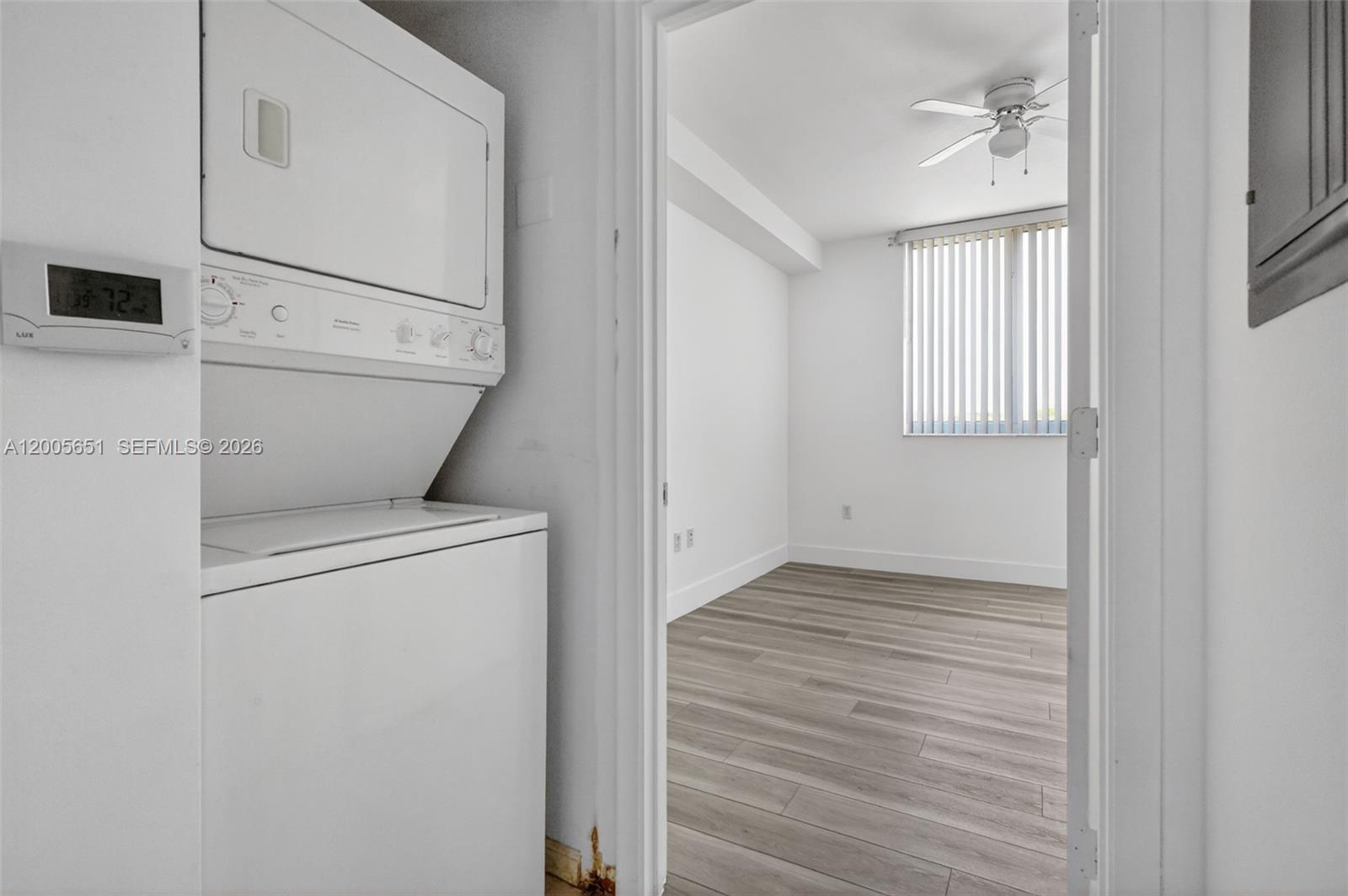 VENTURE AT AVENTURA WEST - Residential