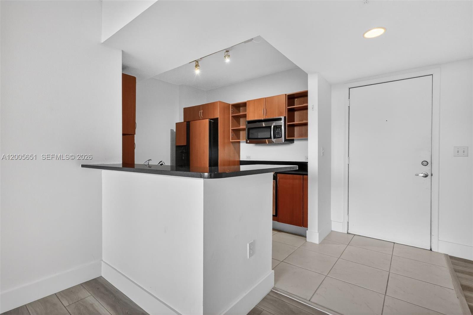 VENTURE AT AVENTURA WEST - Residential