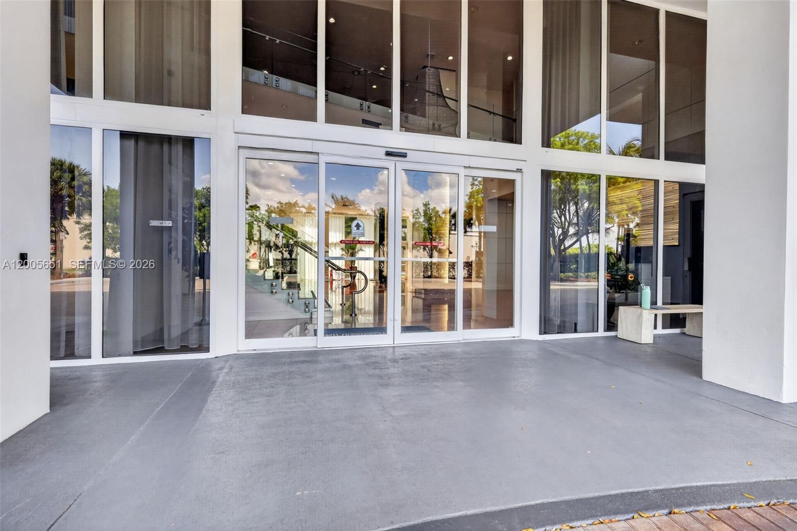 2775 NE 187th St 202