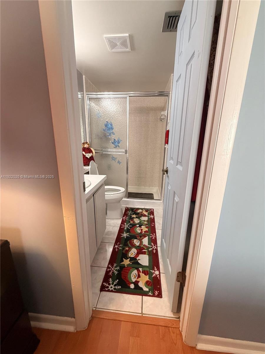 PINE RIDGE SOUTH IV CONDO - Residential