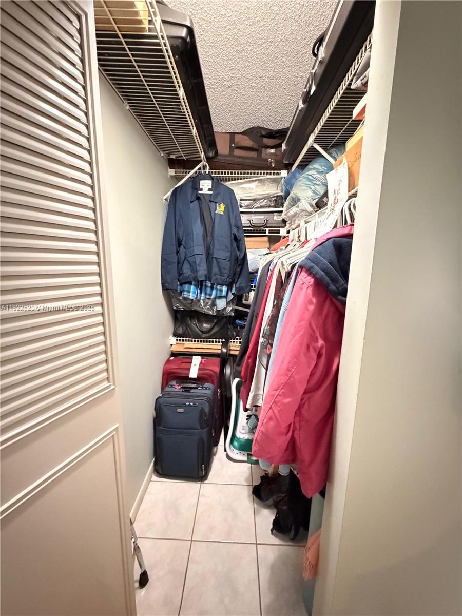 PINE RIDGE SOUTH IV CONDO - Residential