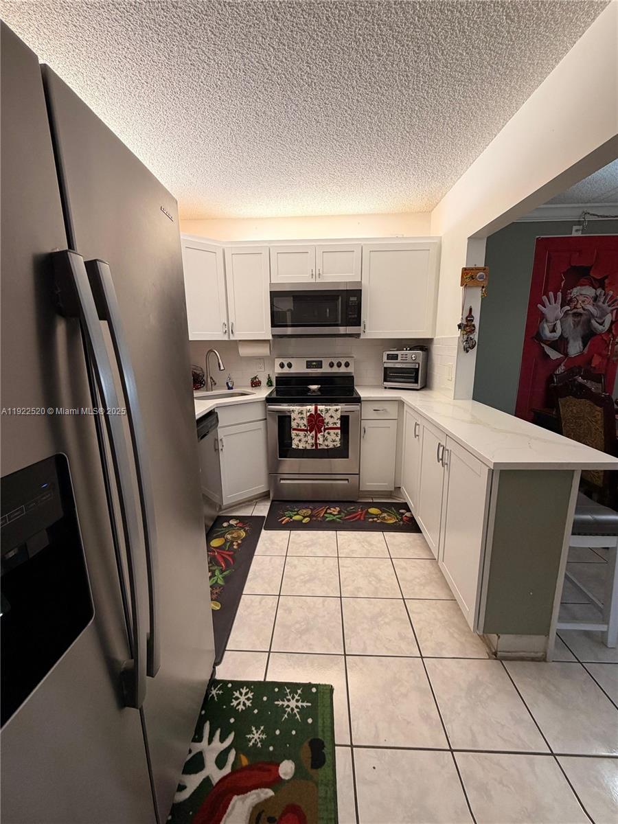 PINE RIDGE SOUTH IV CONDO - Residential