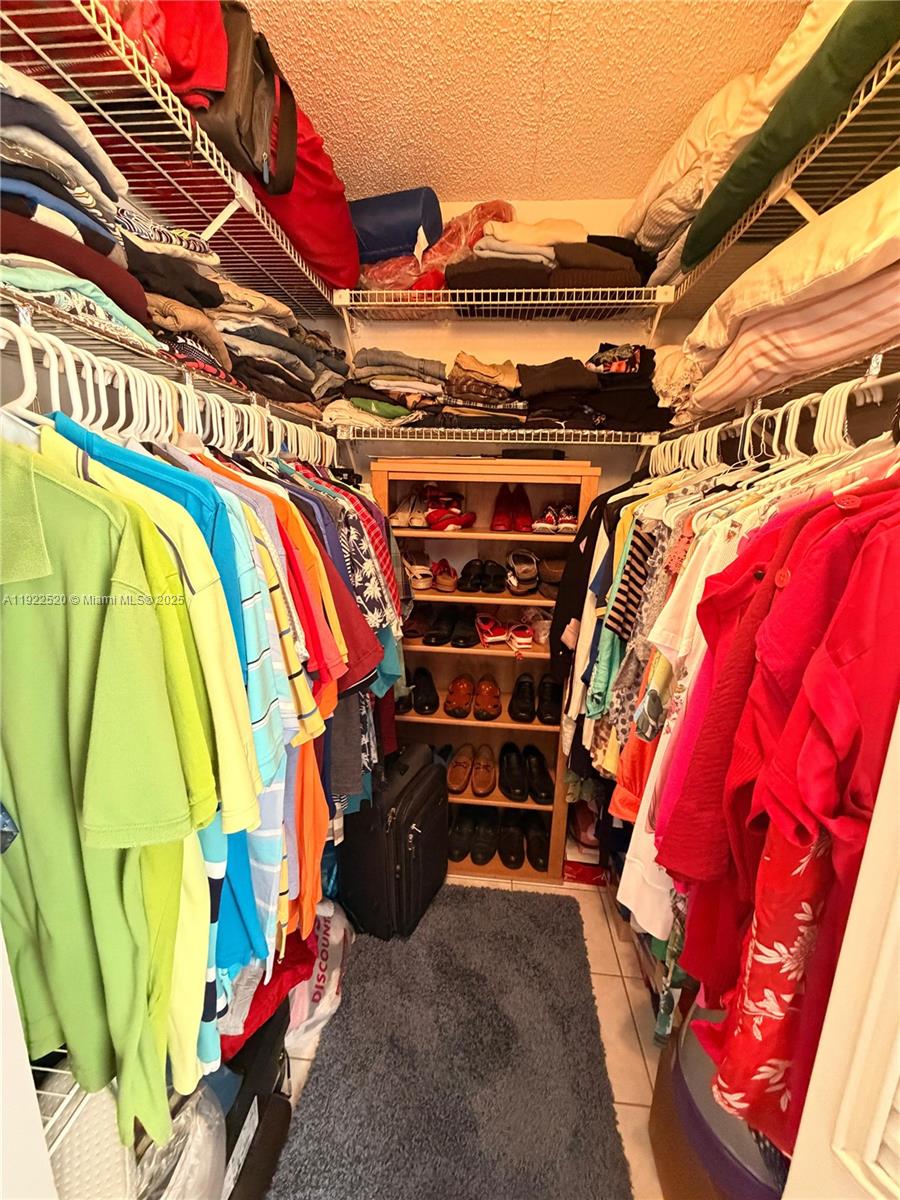 PINE RIDGE SOUTH IV CONDO - Residential