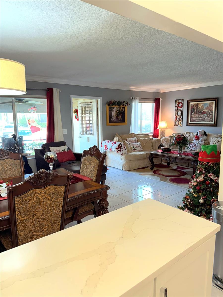 PINE RIDGE SOUTH IV CONDO - Residential