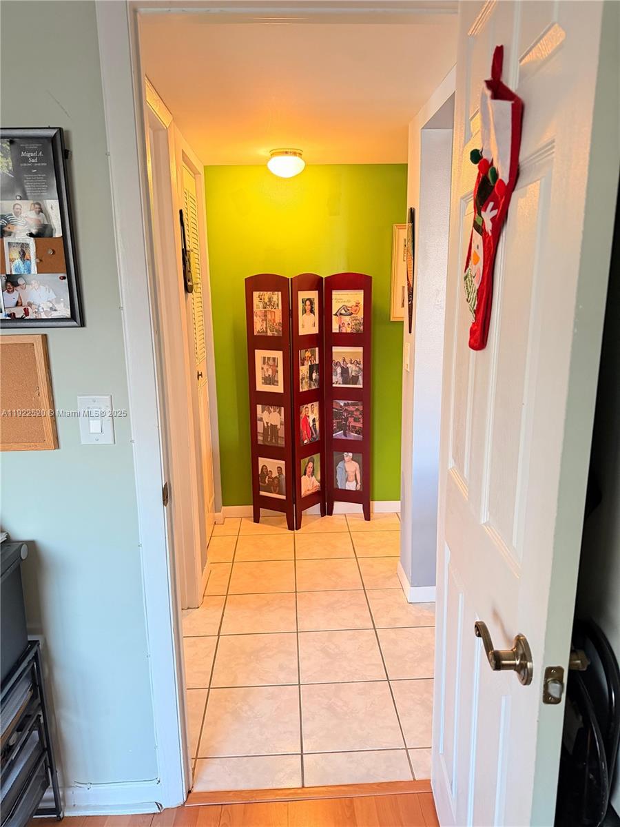 PINE RIDGE SOUTH IV CONDO - Residential