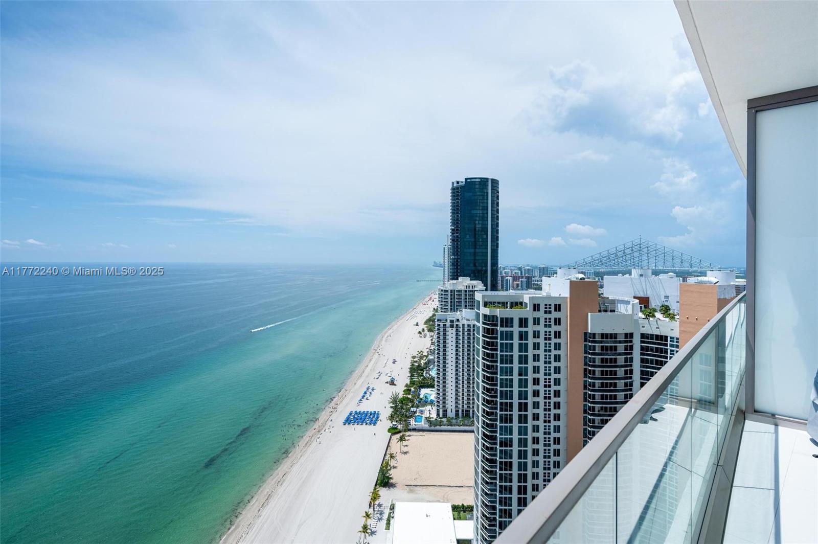 18975 Collins Ave 3400