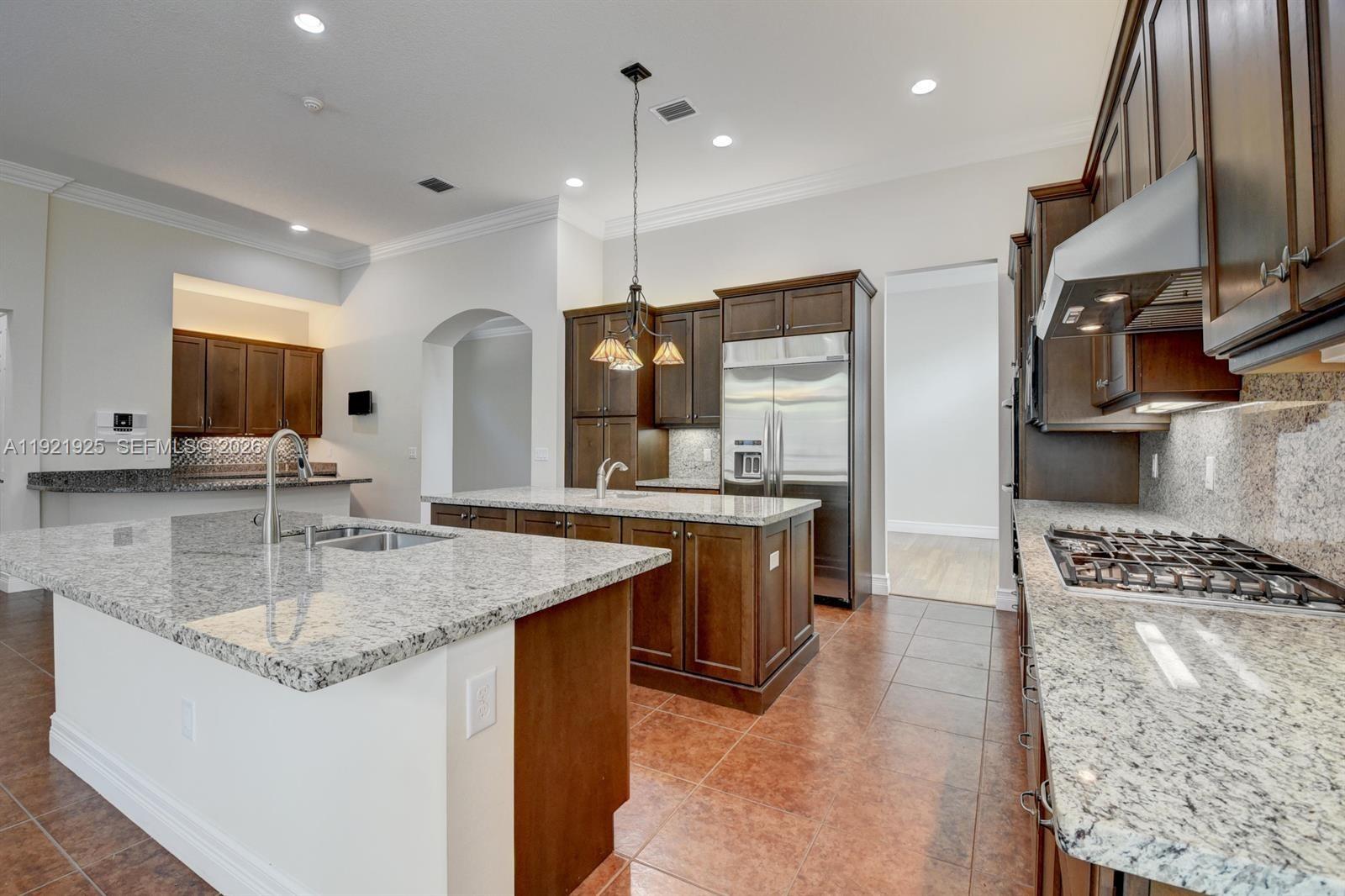 BRIDGES PL 7 - Residential