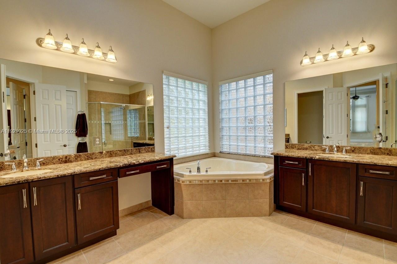 BRIDGES PL 7 - Residential