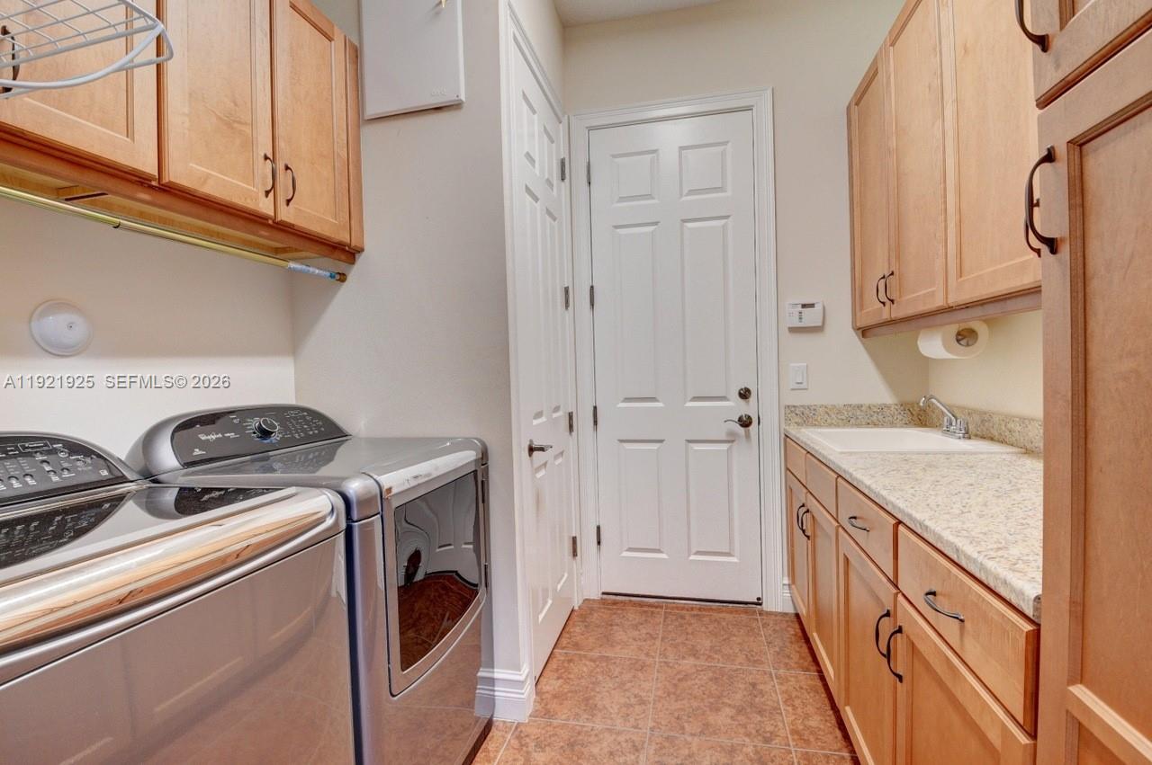 BRIDGES PL 7 - Residential