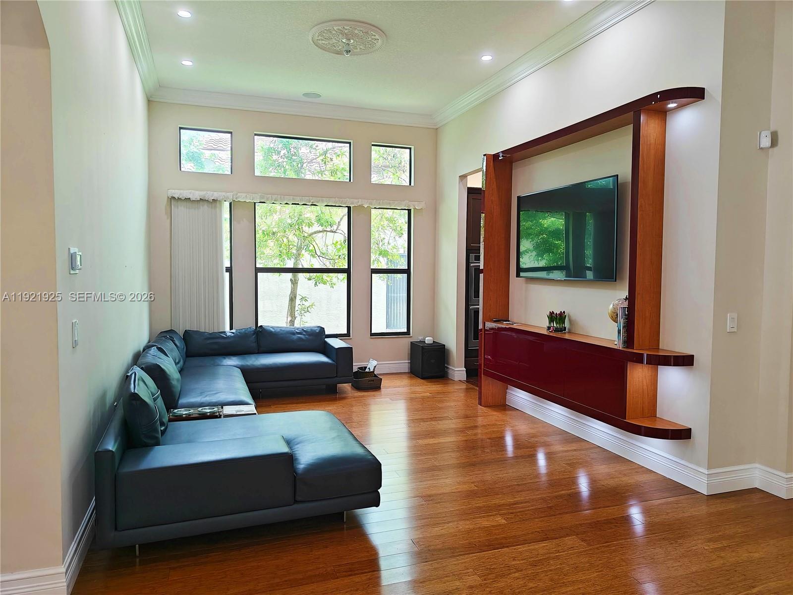 BRIDGES PL 7 - Residential