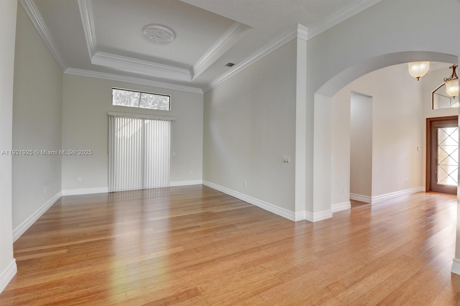 BRIDGES PL 7 - Residential