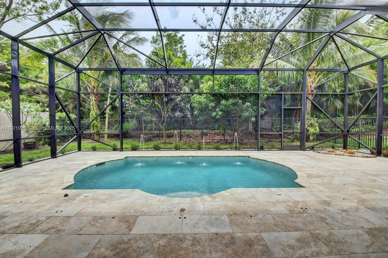 BRIDGES PL 7 - Residential