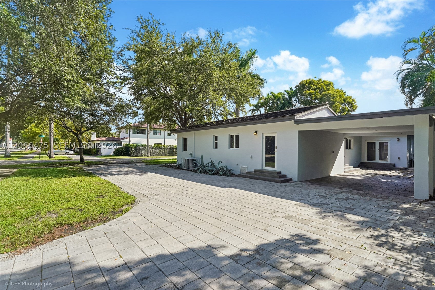 101 Palmetto Dr