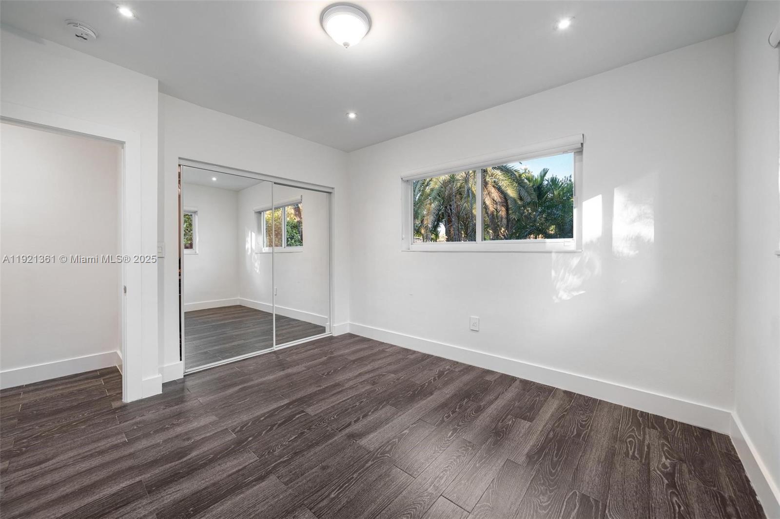 MIAMI SHORES ESTATES - Residential