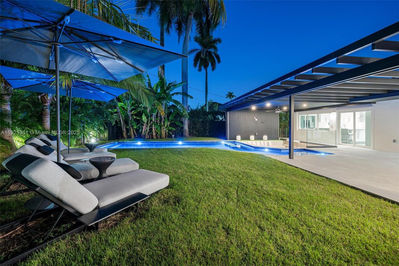 MIAMI SHORES ESTATES - Residential