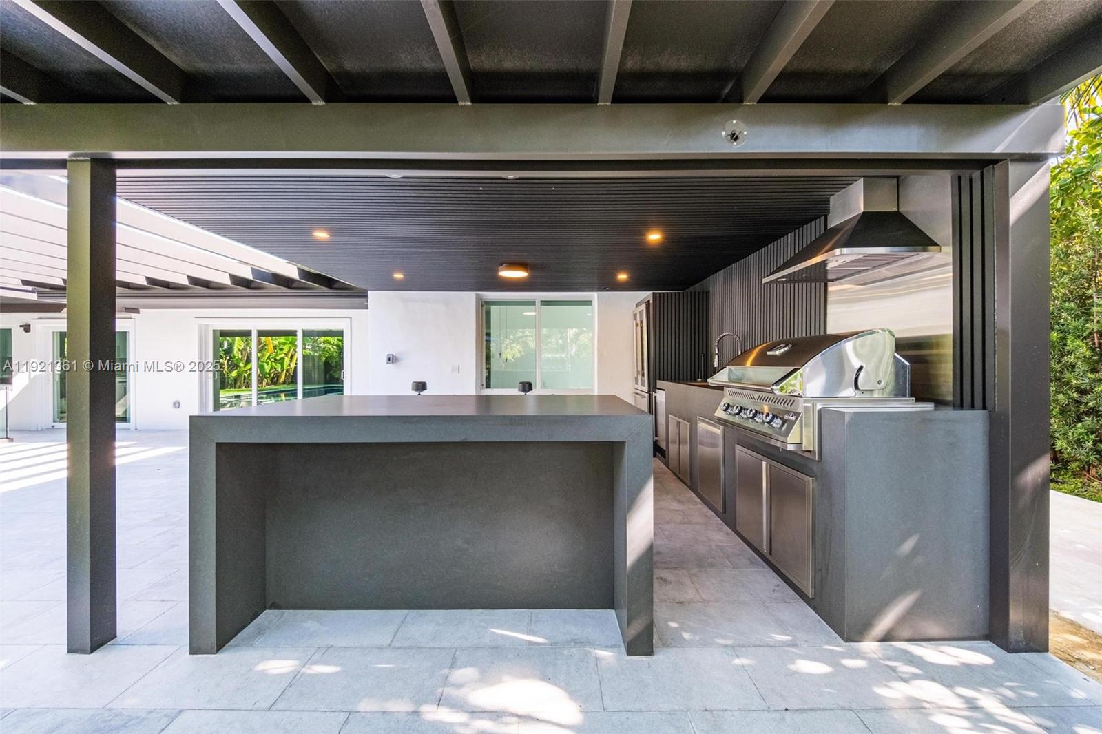 MIAMI SHORES ESTATES - Residential