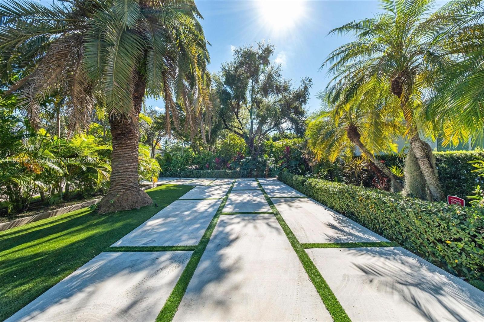 MIAMI SHORES ESTATES - Residential