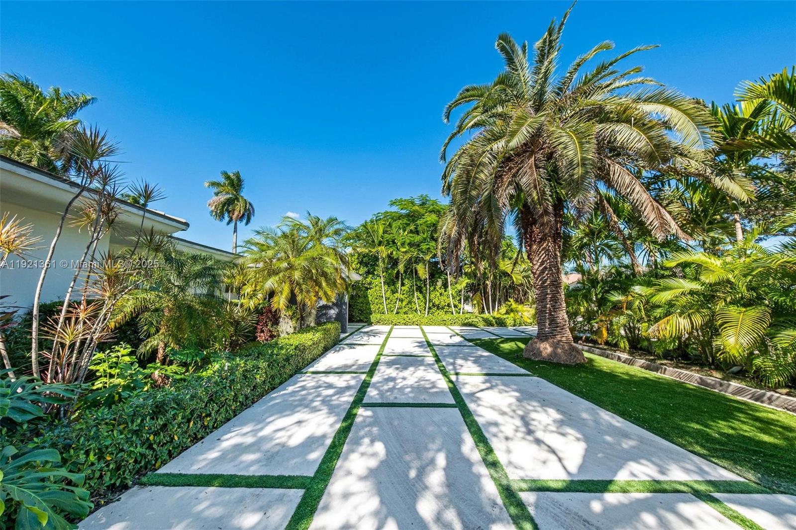 MIAMI SHORES ESTATES - Residential