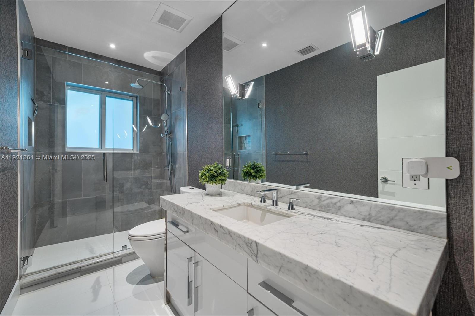 MIAMI SHORES ESTATES - Residential