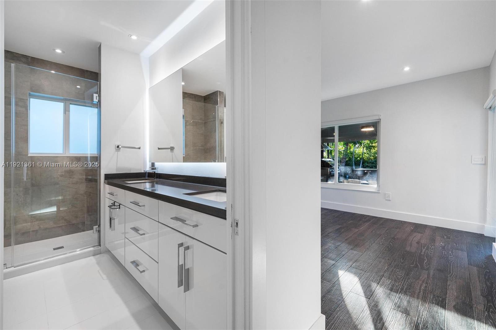 MIAMI SHORES ESTATES - Residential