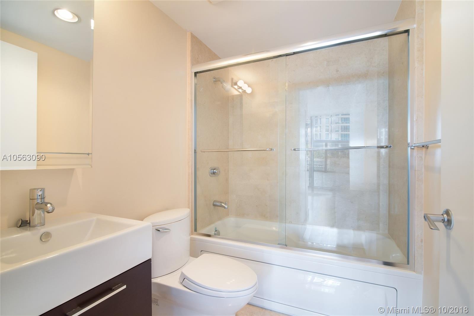 MEI CONDO - Residential