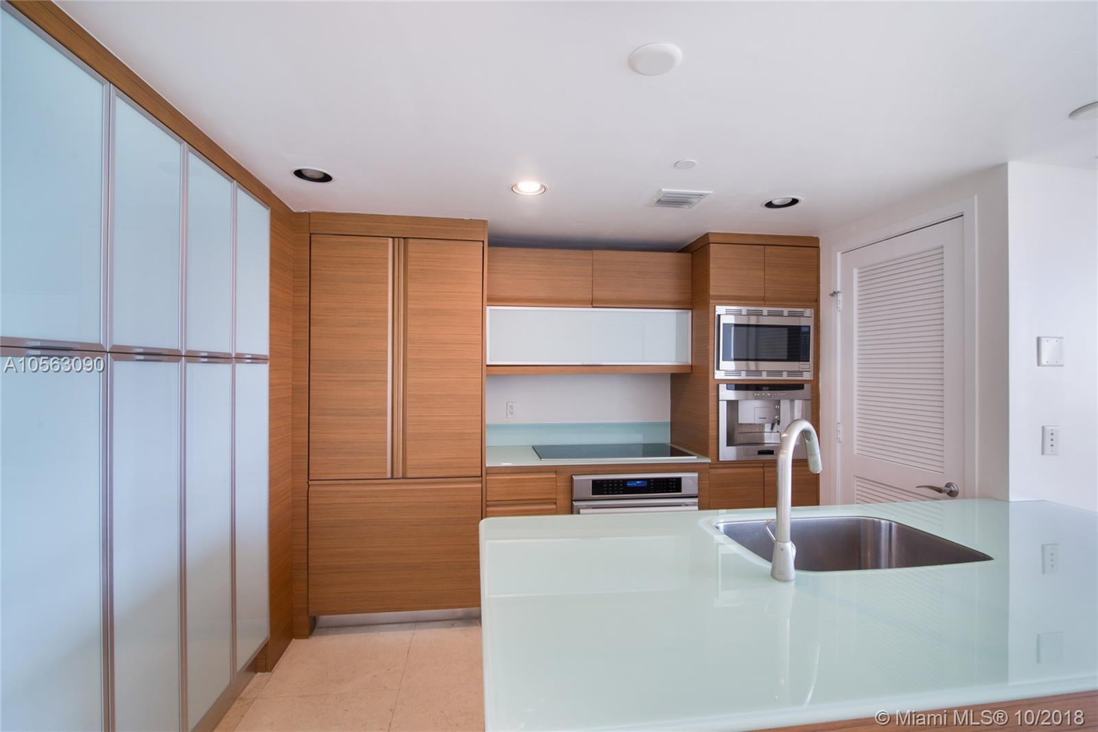 MEI CONDO - Residential