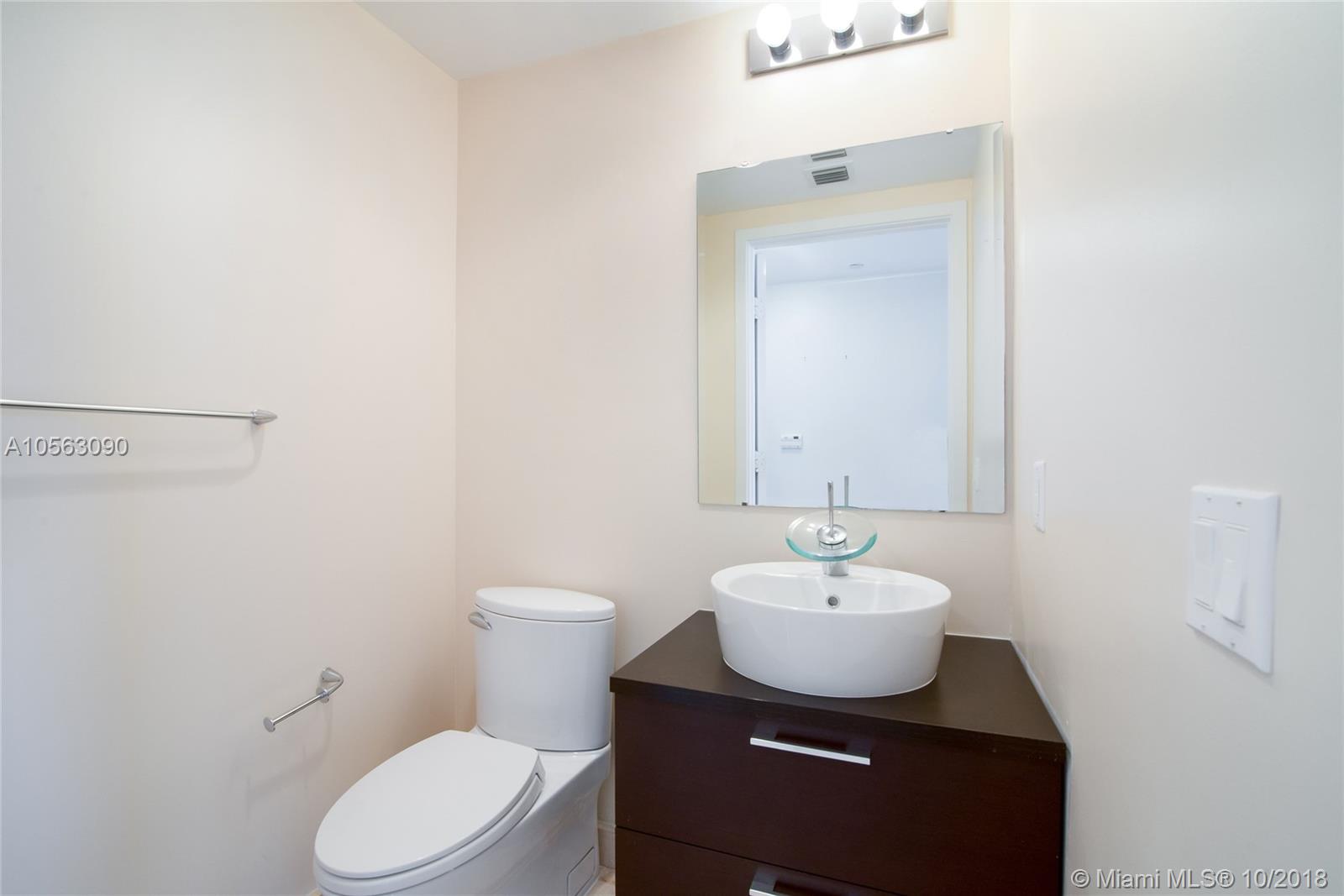 MEI CONDO - Residential