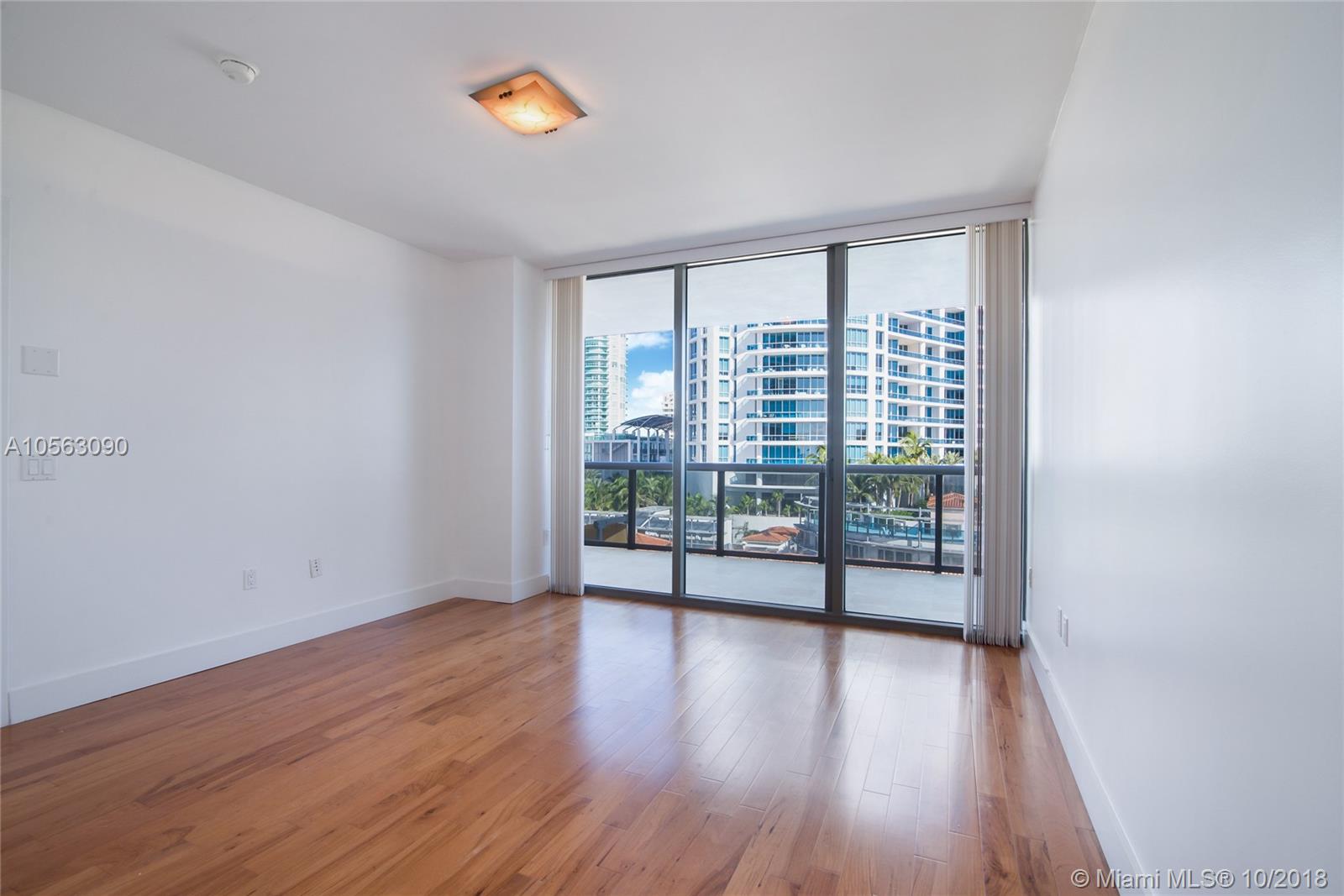 MEI CONDO - Residential