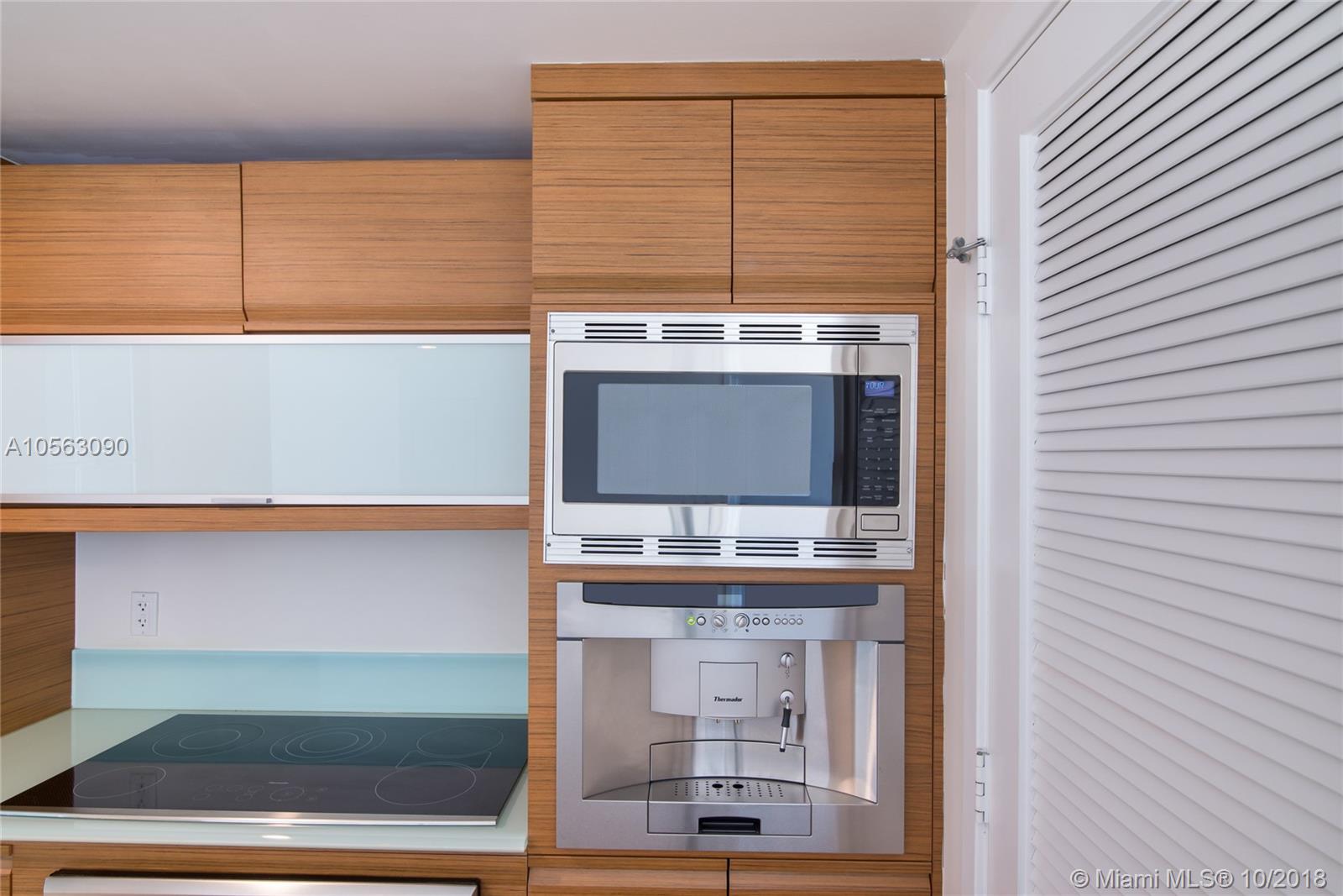 MEI CONDO - Residential