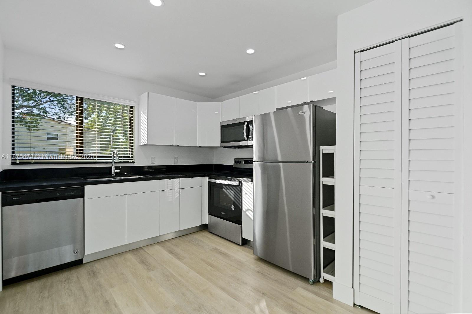 GLENWOOD SUBDIVISION - Residential Lease