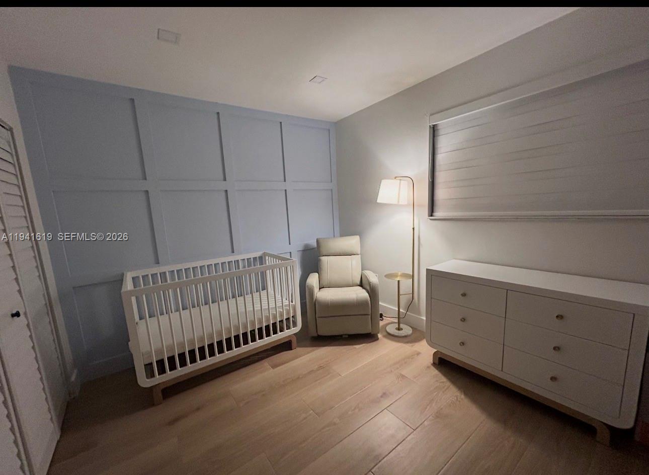 CORNERS KENDALL LAKES - Residential