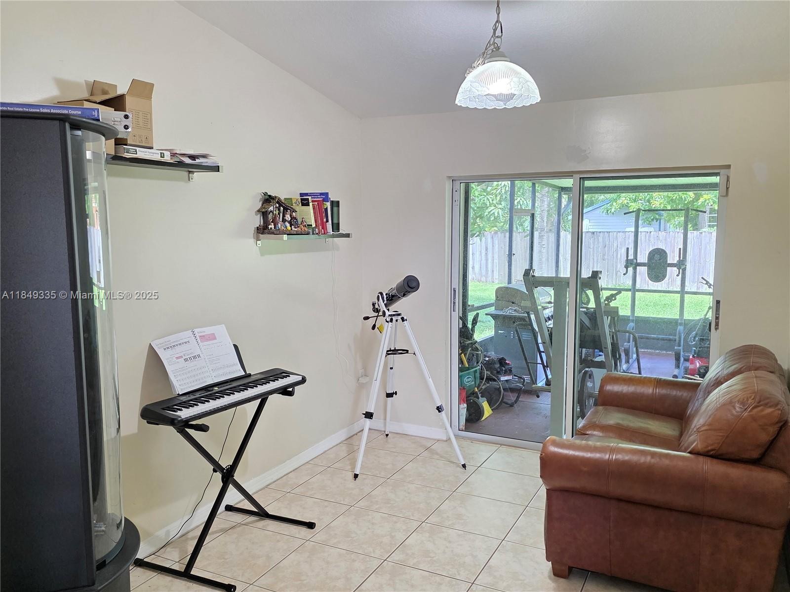 ESTATE HOMES FIRST ADDITI - Residential