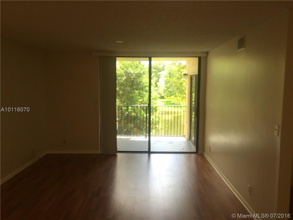 GRAND MARQUIS - Residential Lease