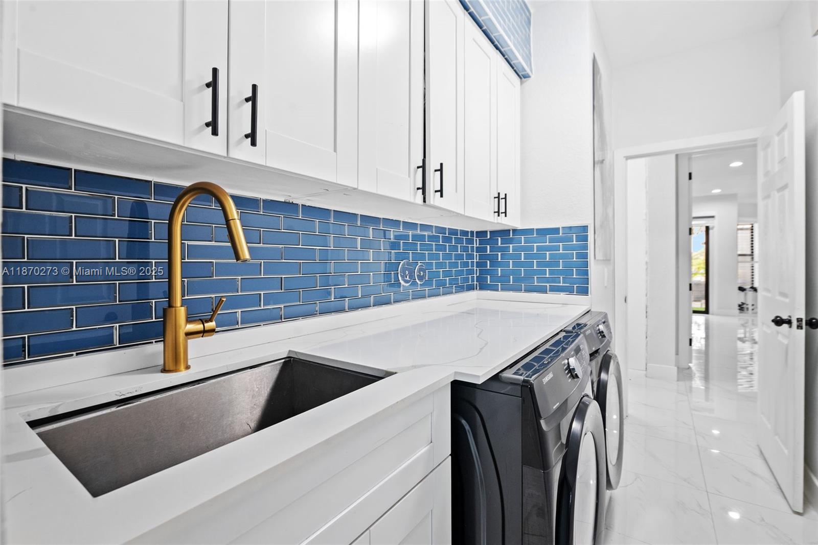 SILVER LAKES PHASE III RE - Residential