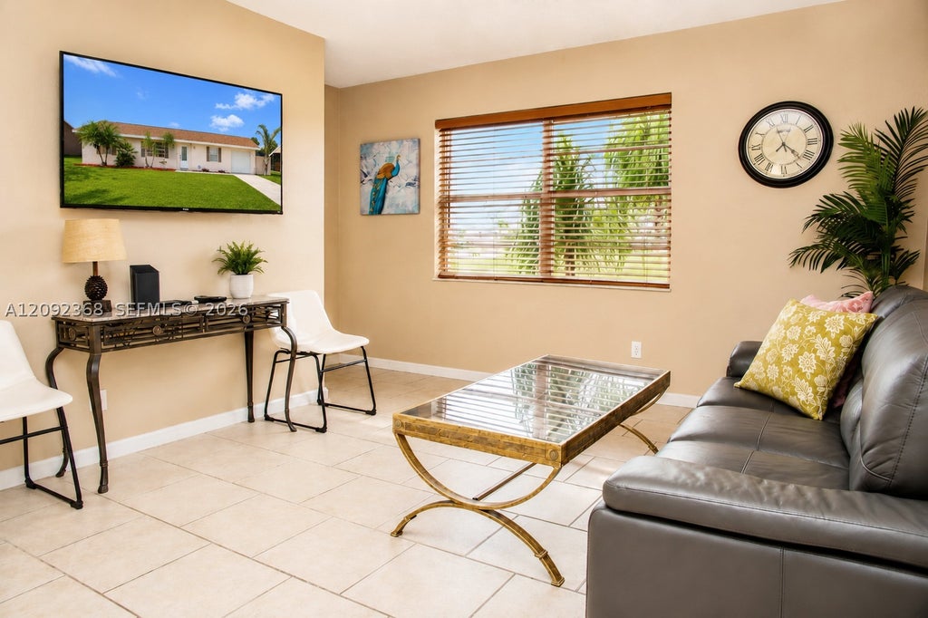 Photo of 458 SE Doat St, Port St Lucie, FL 34983 (MLS # A12092368)