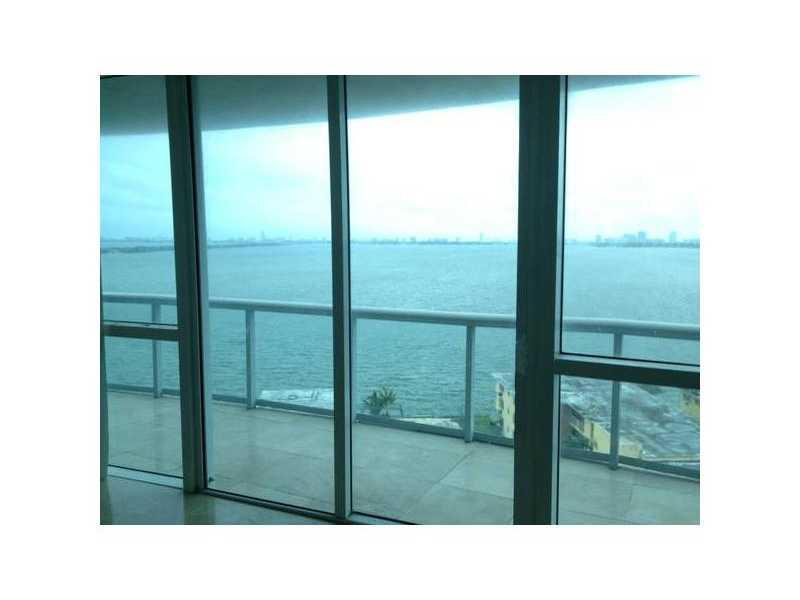 PLATINUM CONCOMINIUM - Residential Lease